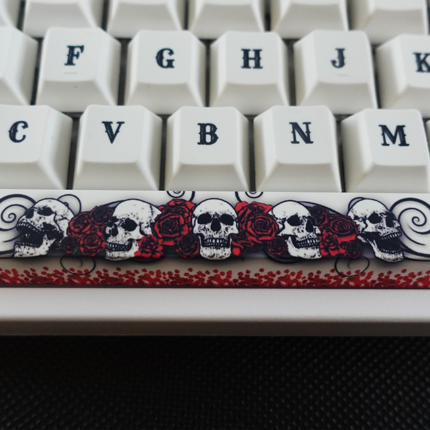 Skull & Roses Keycaps - Goblintechkeys