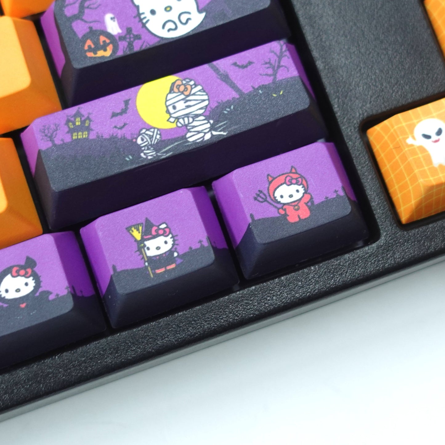Hello Kitty Halloween Themed Keycaps | Cute Keycaps - Goblintechkeys